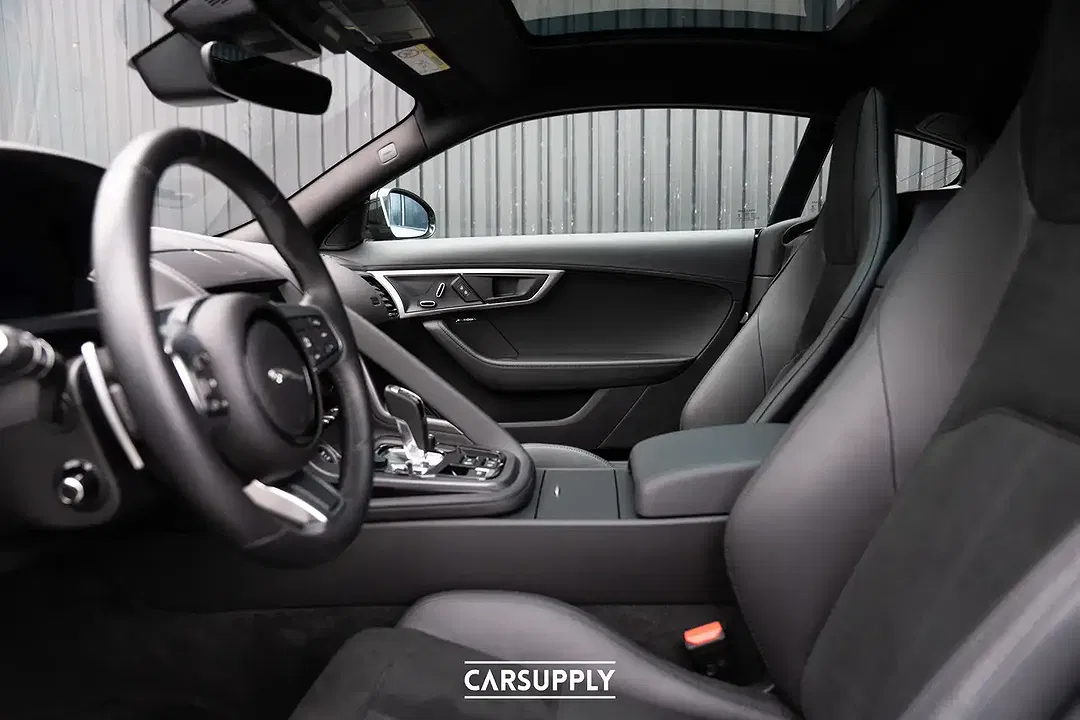 Jaguar F-Type P300 2.0 Coupe R-Dynamic - Thumbnail 10