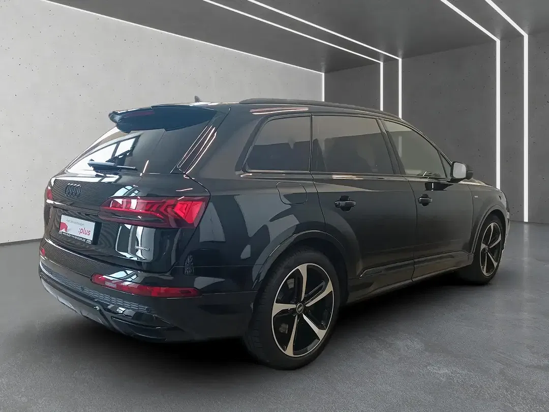Audi Q7 55 TFSI e quattro S line - foto 2