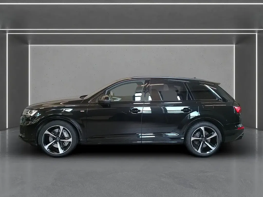 Audi Q7 55 TFSI e quattro S line - Thumbnail 3