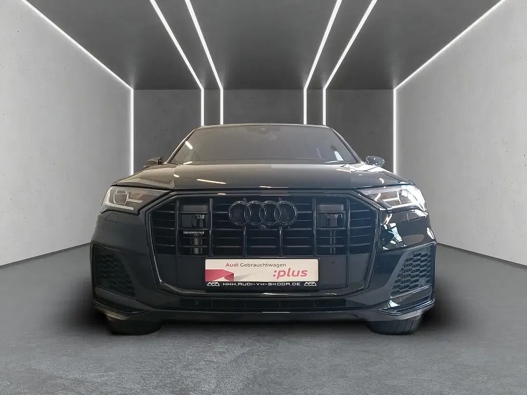 Audi Q7 55 TFSI e quattro S line - Thumbnail 4