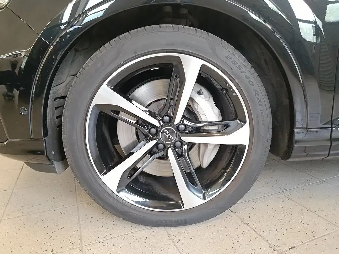 Audi Q7 55 TFSI e quattro S line - Thumbnail 6