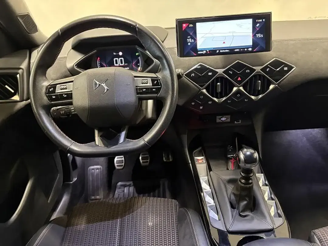 DS Automobiles DS 3 Crossback - Thumbnail 8