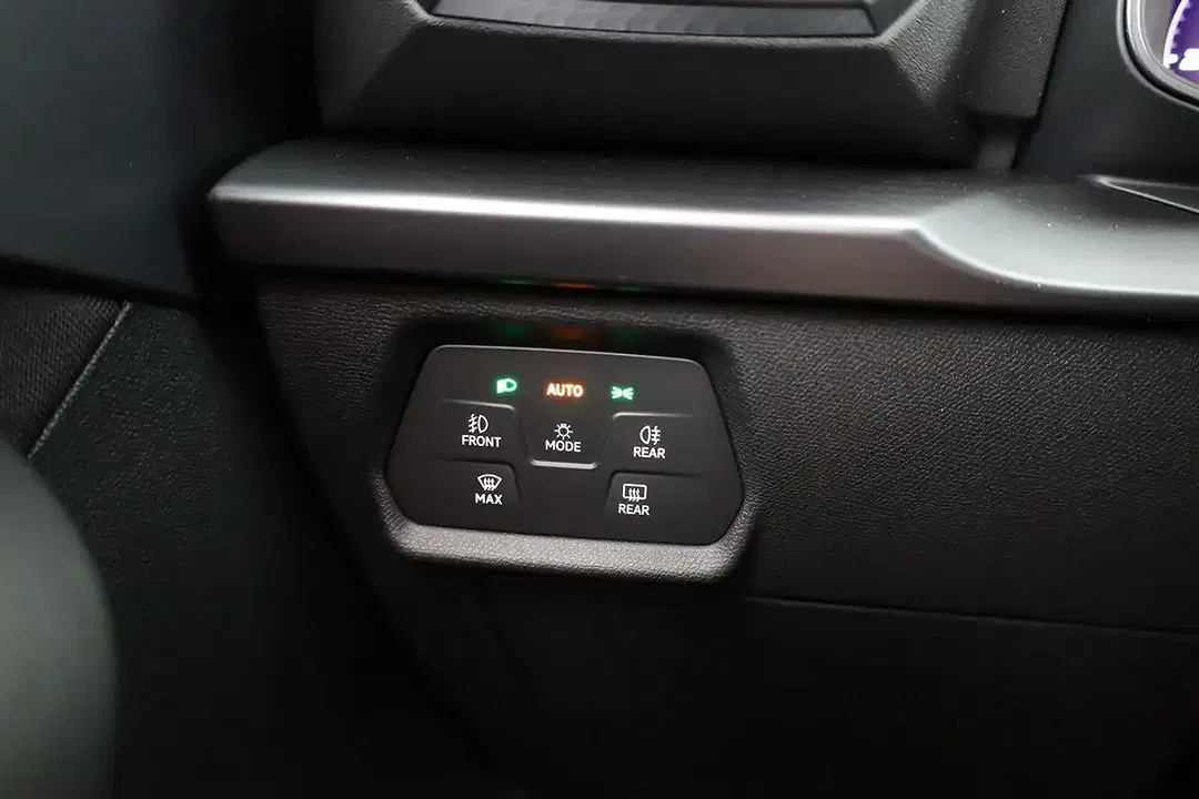 SEAT Leon 2.0 TSI DSG 4Drive - Thumbnail 9