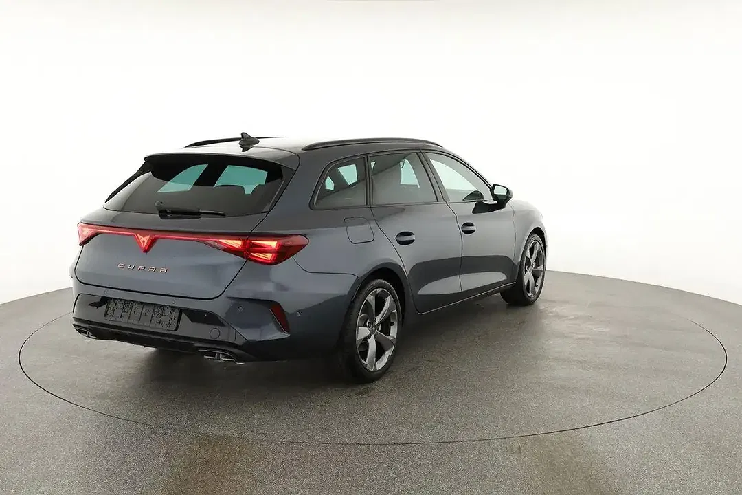 SEAT Leon 2.0 TSI DSG 4Drive - Thumbnail 17
