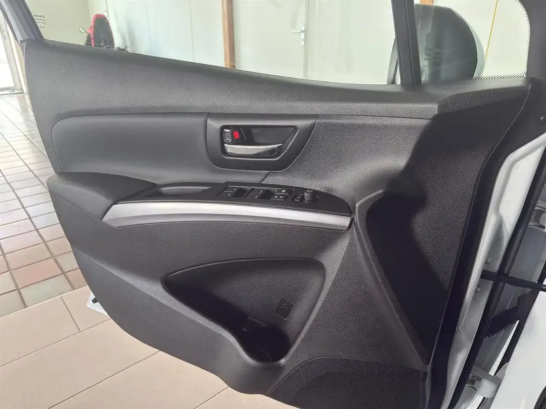 Suzuki SX4 S-Cross AllGrip Comfort+ - Thumbnail 6