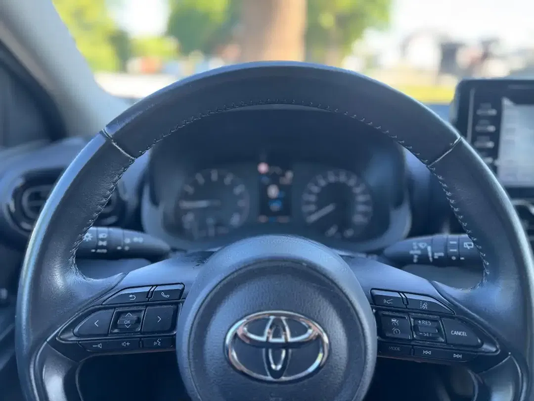 Toyota Yaris Comfort - Thumbnail 9