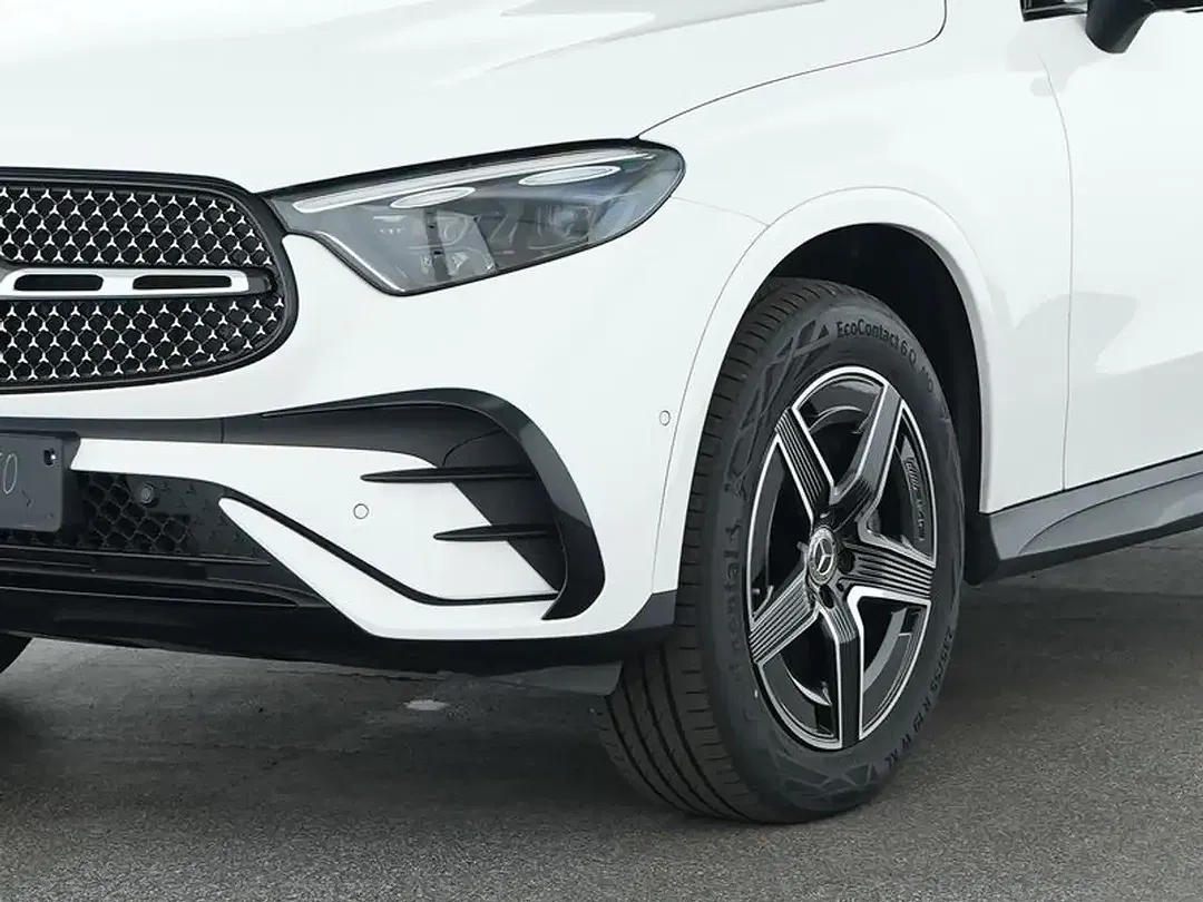 Mercedes-Benz GLC 300 4MATIC Burmester - Thumbnail 3