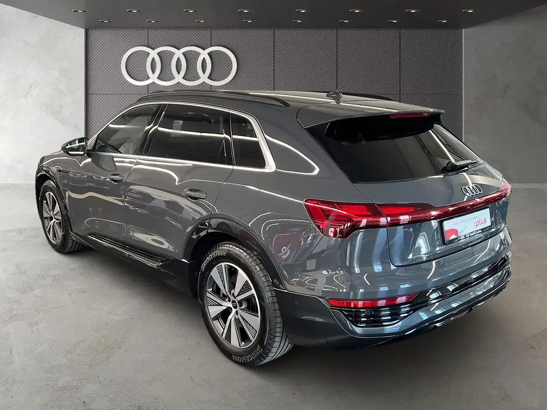 Audi Q8 e-tron 55 quattro advanced - Thumbnail 5