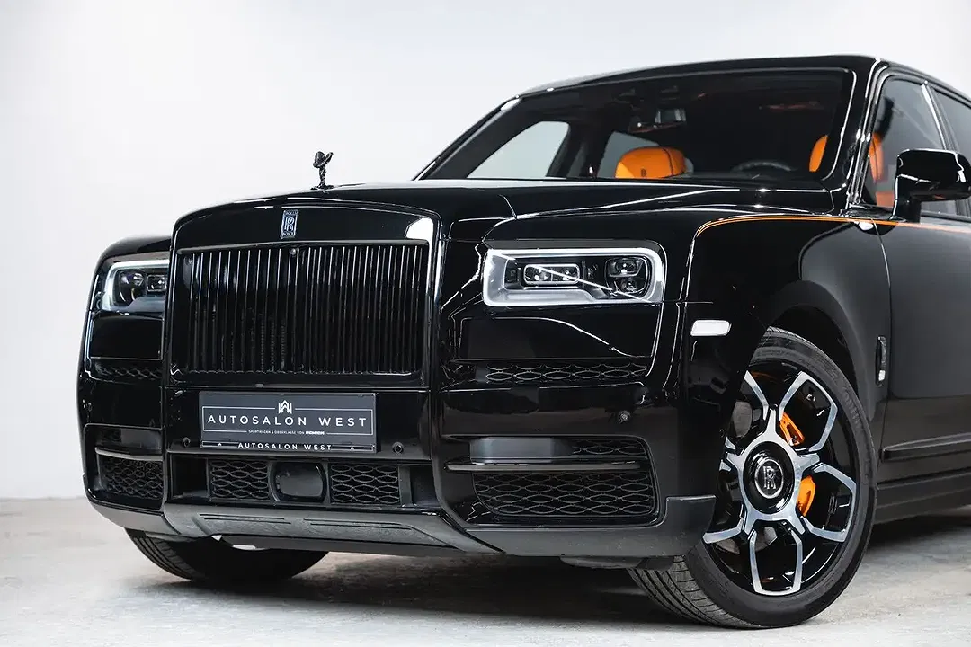 Rolls-Royce Cullinan Black Badge - Thumbnail 8