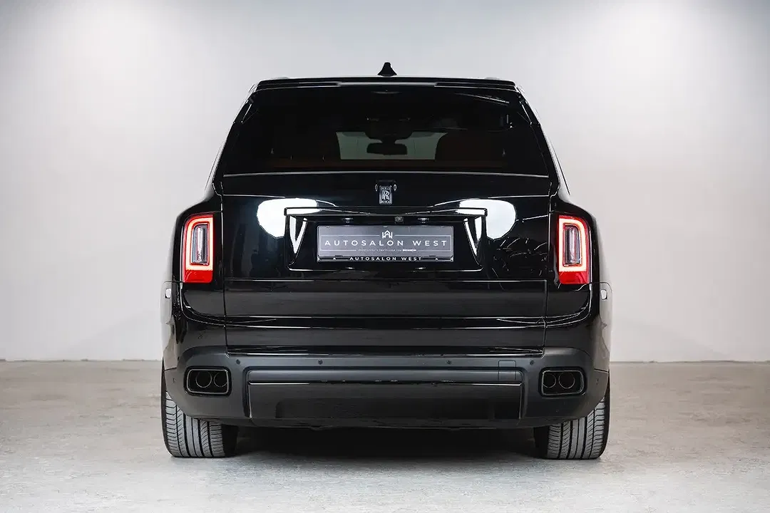 Rolls-Royce Cullinan Black Badge - Thumbnail 9
