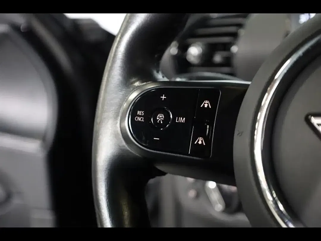 MINI Cooper Clubman - Thumbnail 13