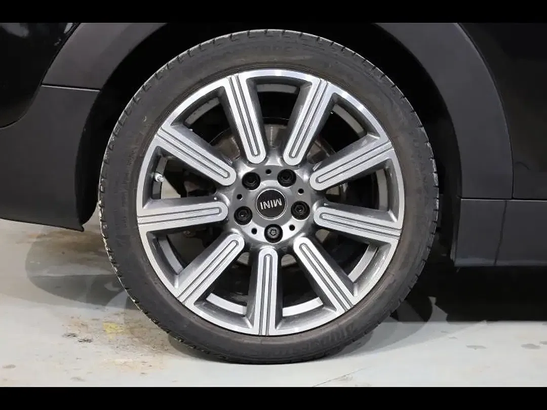 MINI Cooper Clubman - Thumbnail 8