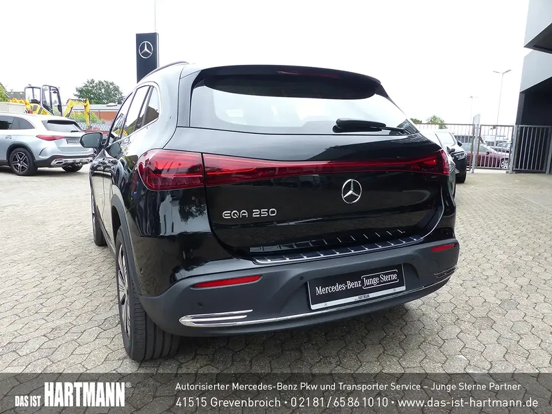 Mercedes-Benz EQA 250 Progressive - Thumbnail 3