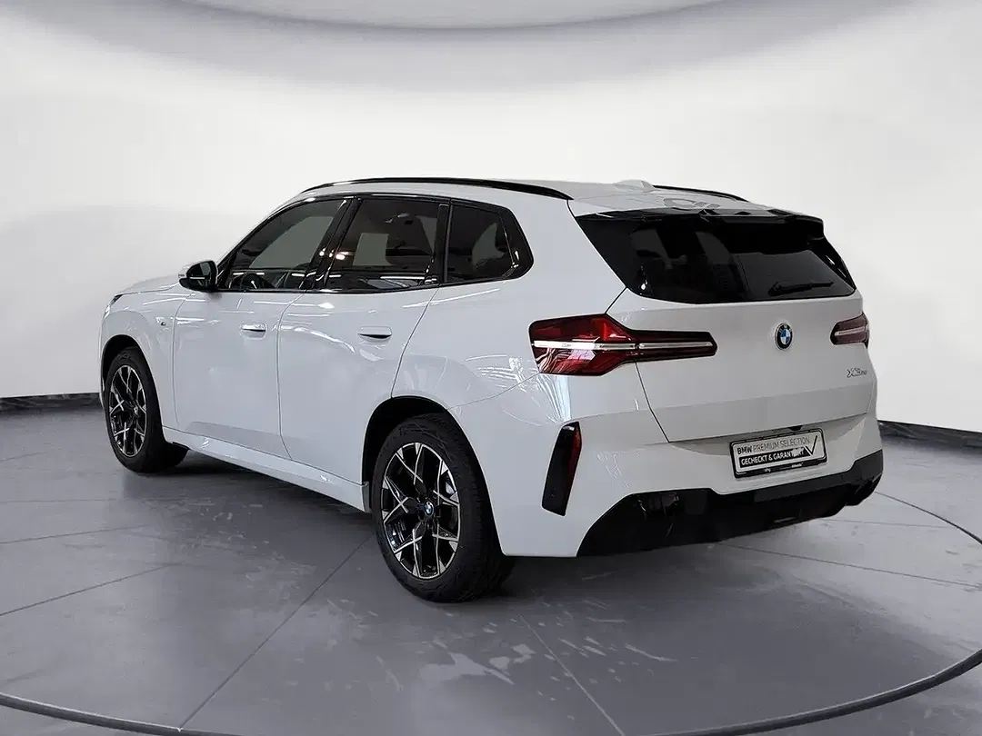 BMW X3 xDrive M - Thumbnail 4