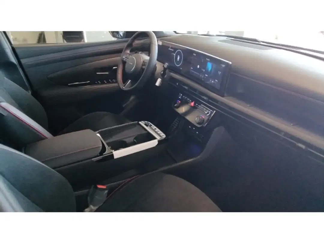 Hyundai TUCSON 1.6 Hybrid T-GDI 4WD N Line - Thumbnail 11