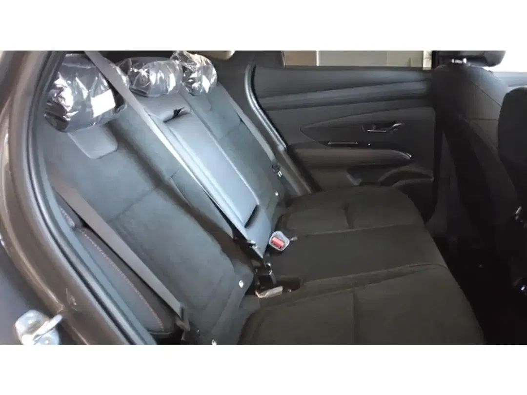 Hyundai TUCSON 1.6 Hybrid T-GDI 4WD N Line - Thumbnail 13