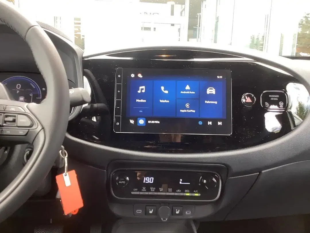 Toyota Aygo X 1.5 Hybrid Active - Thumbnail 10