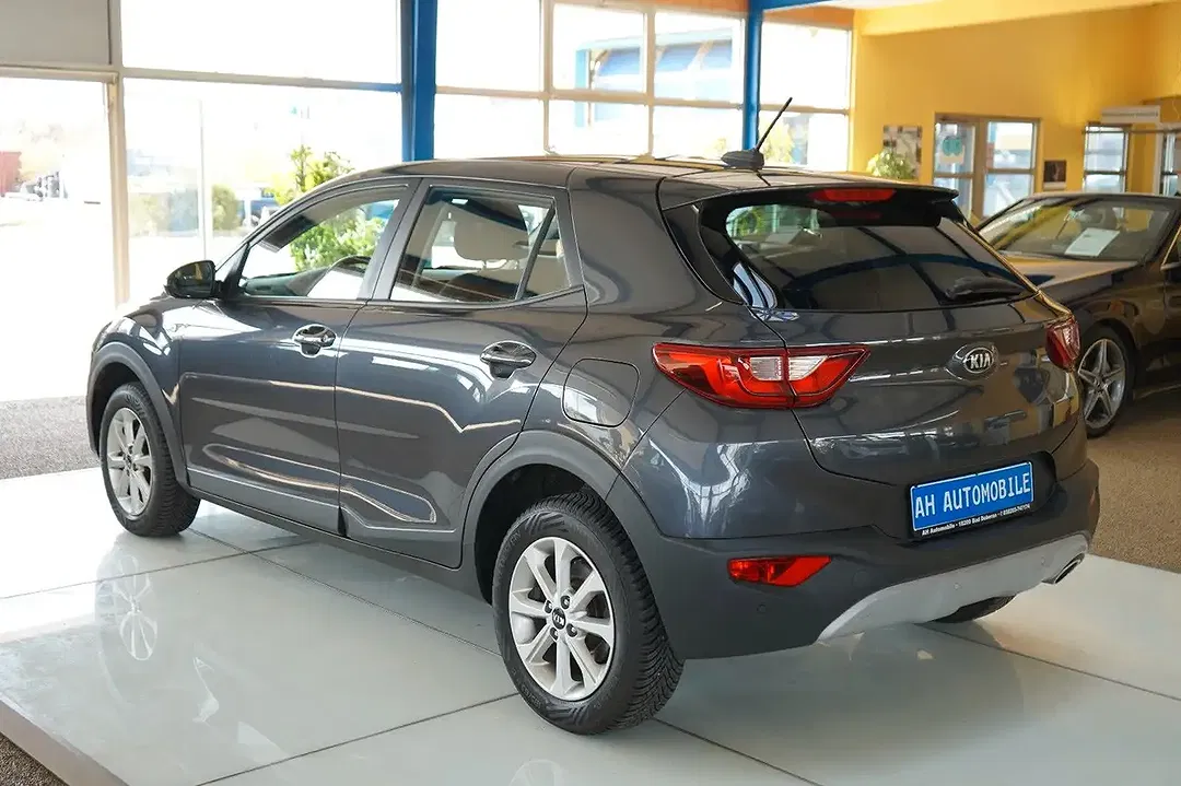 Kia Stonic Edition 7 - Thumbnail 5