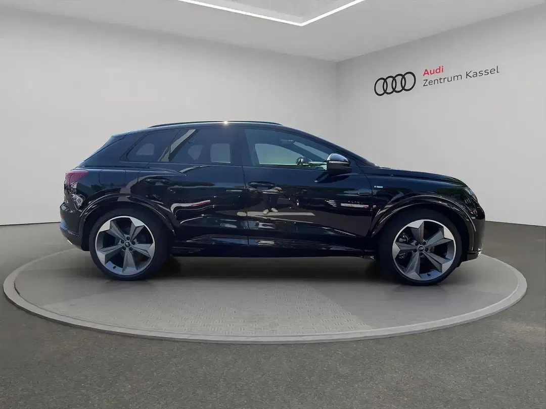 Audi Q4 e-tron 40 S line - Thumbnail 7