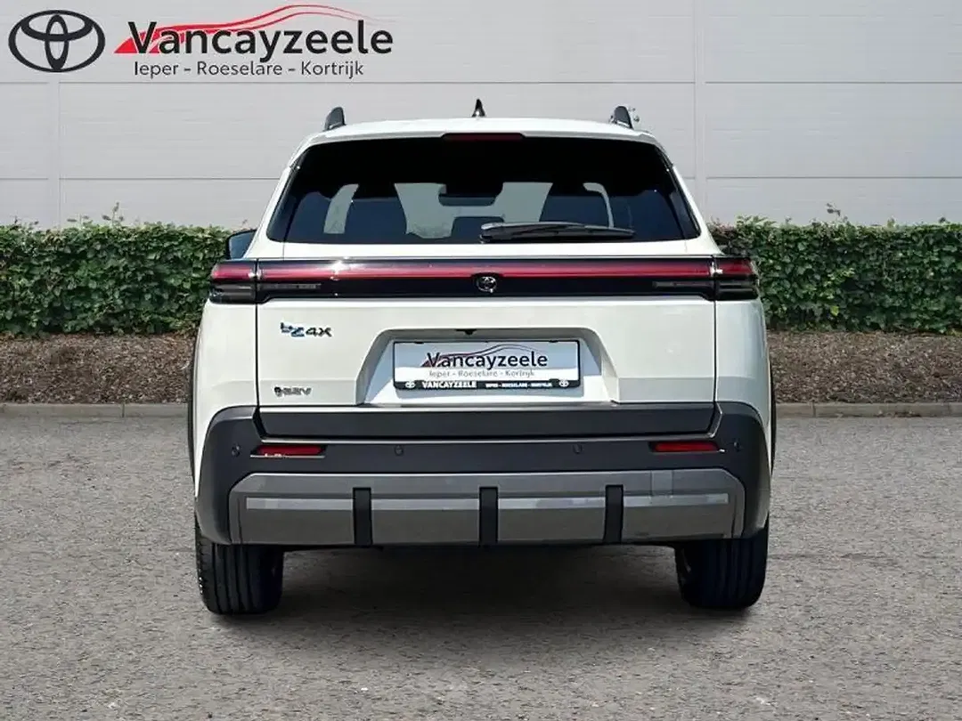 Toyota bZ4X Business Edition - Thumbnail 5