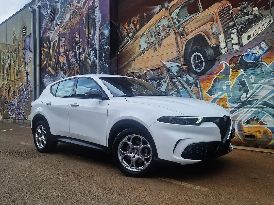 Alfa Romeo Tonale Hybrid - foto 2