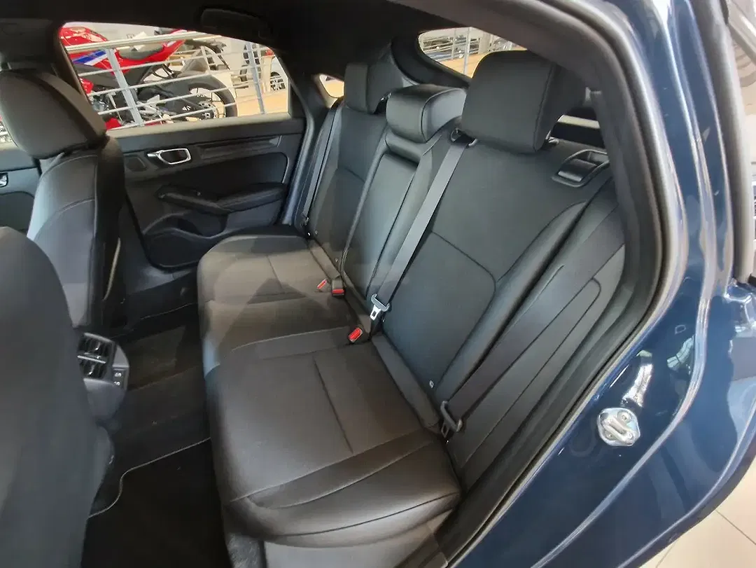 Honda Civic Hybrid e:HEV - Thumbnail 10