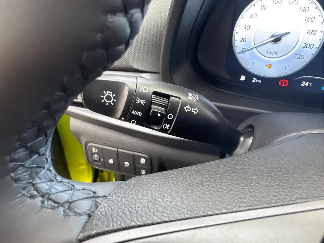 Hyundai BAYON Premium - Thumbnail 13