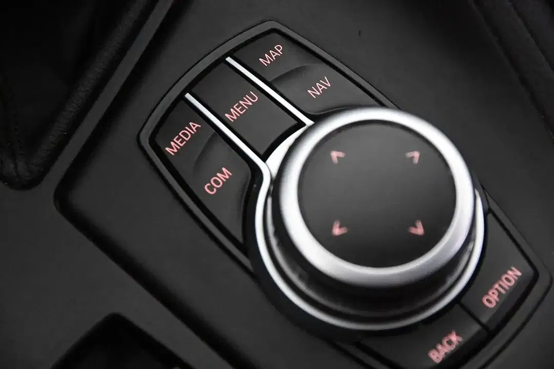 BMW X1 sDrive - Thumbnail 7