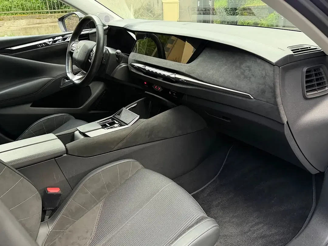 DS Automobiles DS 4 - Thumbnail 16