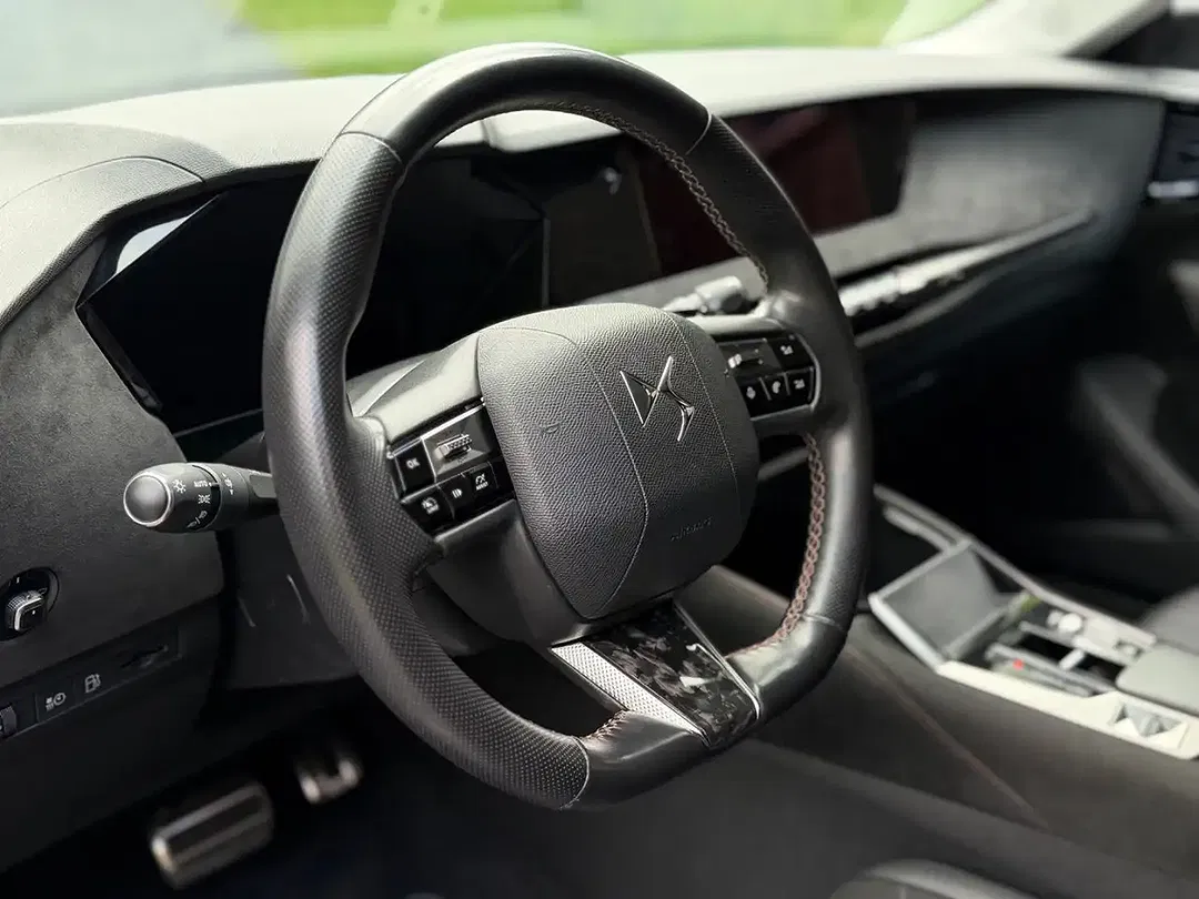 DS Automobiles DS 4 - Thumbnail 18