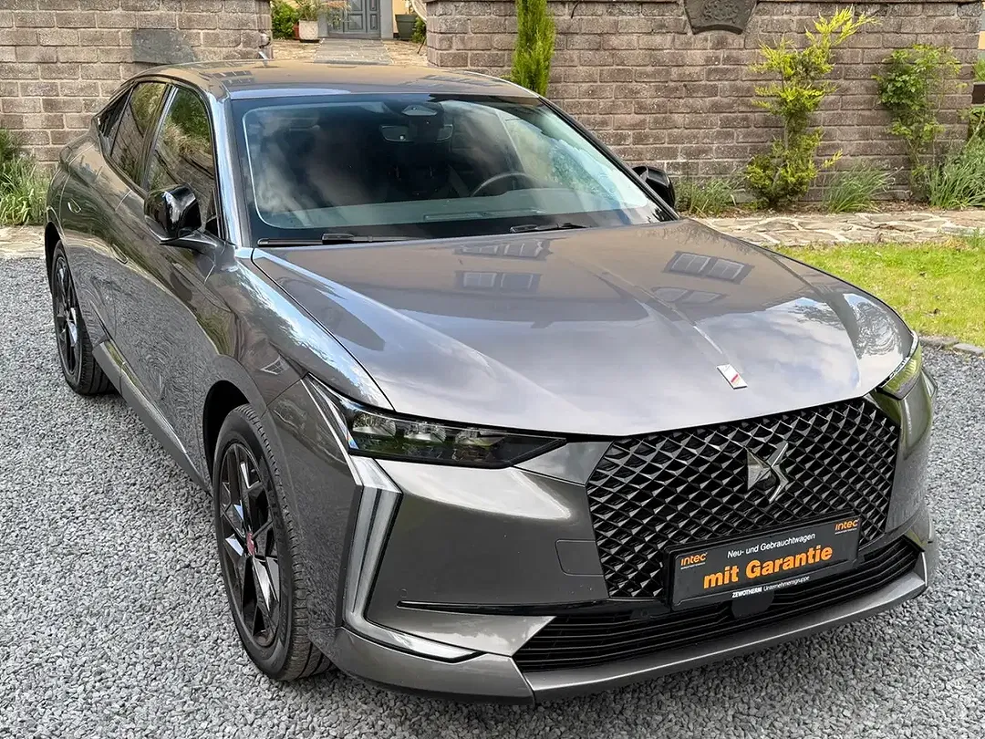 DS Automobiles DS 4 - Thumbnail 9