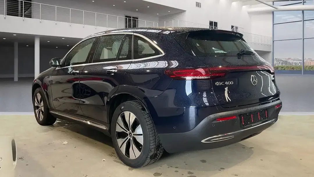 Mercedes-Benz EQC 400 4MATIC - Thumbnail 4