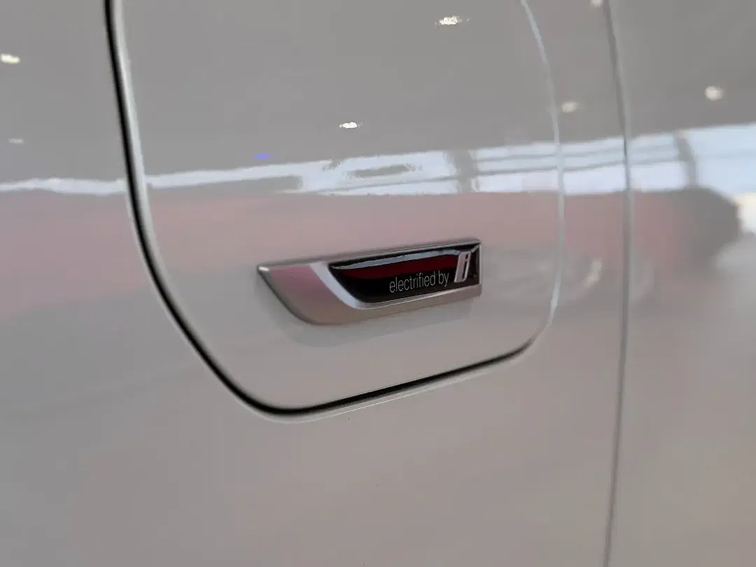 BMW 530 Business - Thumbnail 13