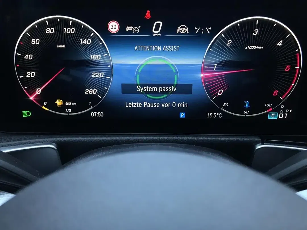 Mercedes-Benz GLB 220 4MATIC AMG MBUX Burmester Night - Thumbnail 9