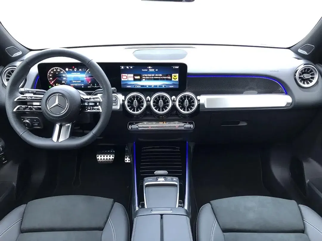 Mercedes-Benz GLB 220 4MATIC AMG MBUX Burmester Night - Thumbnail 4