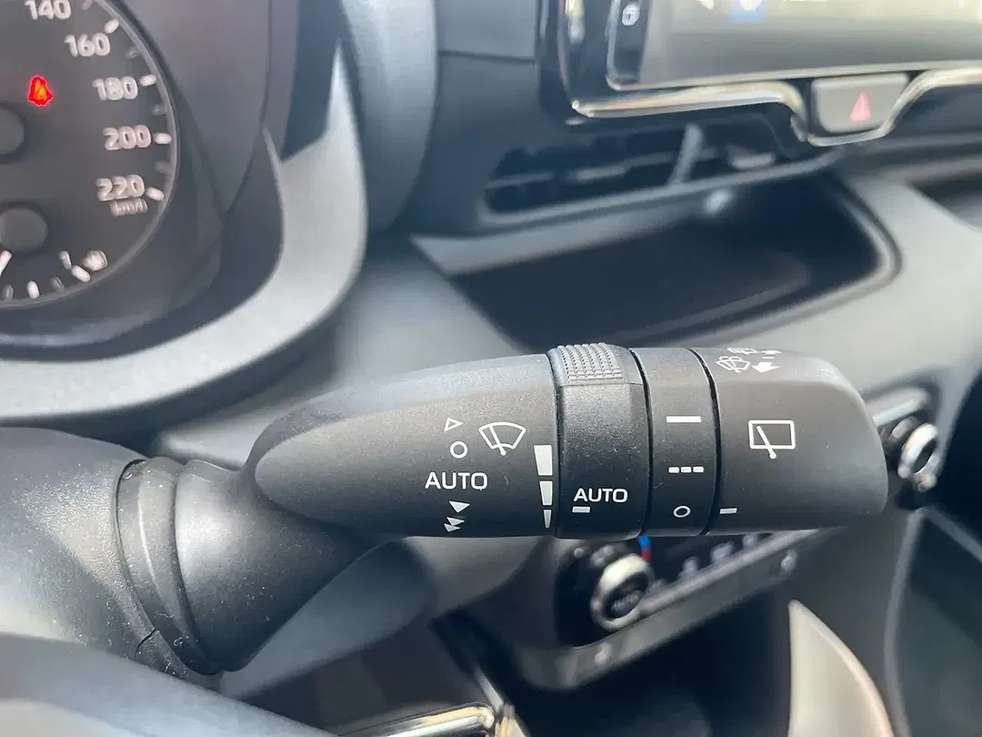 Mazda 2 1.5 VVT-i Hybrid Centre-Line - Thumbnail 10