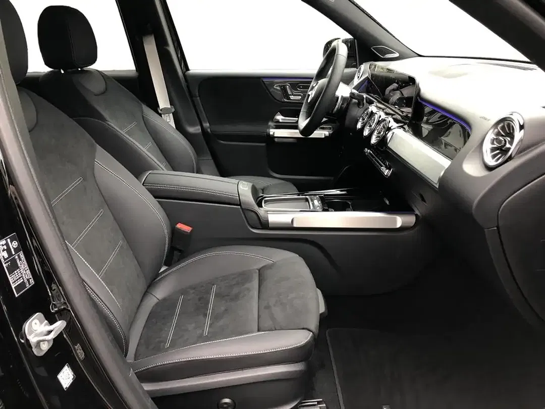 Mercedes-Benz GLB 220 4MATIC AMG MBUX Burmester Night - Thumbnail 3