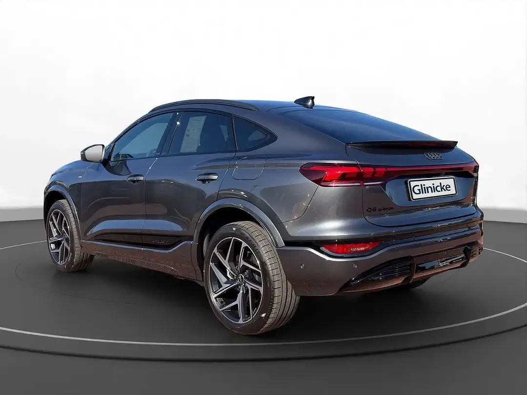 Audi Q6 e-tron quattro Sportback S line - Thumbnail 8