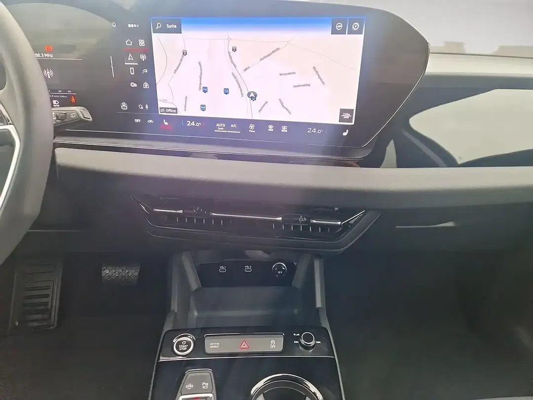 Audi Q6 e-tron S line - Thumbnail 12