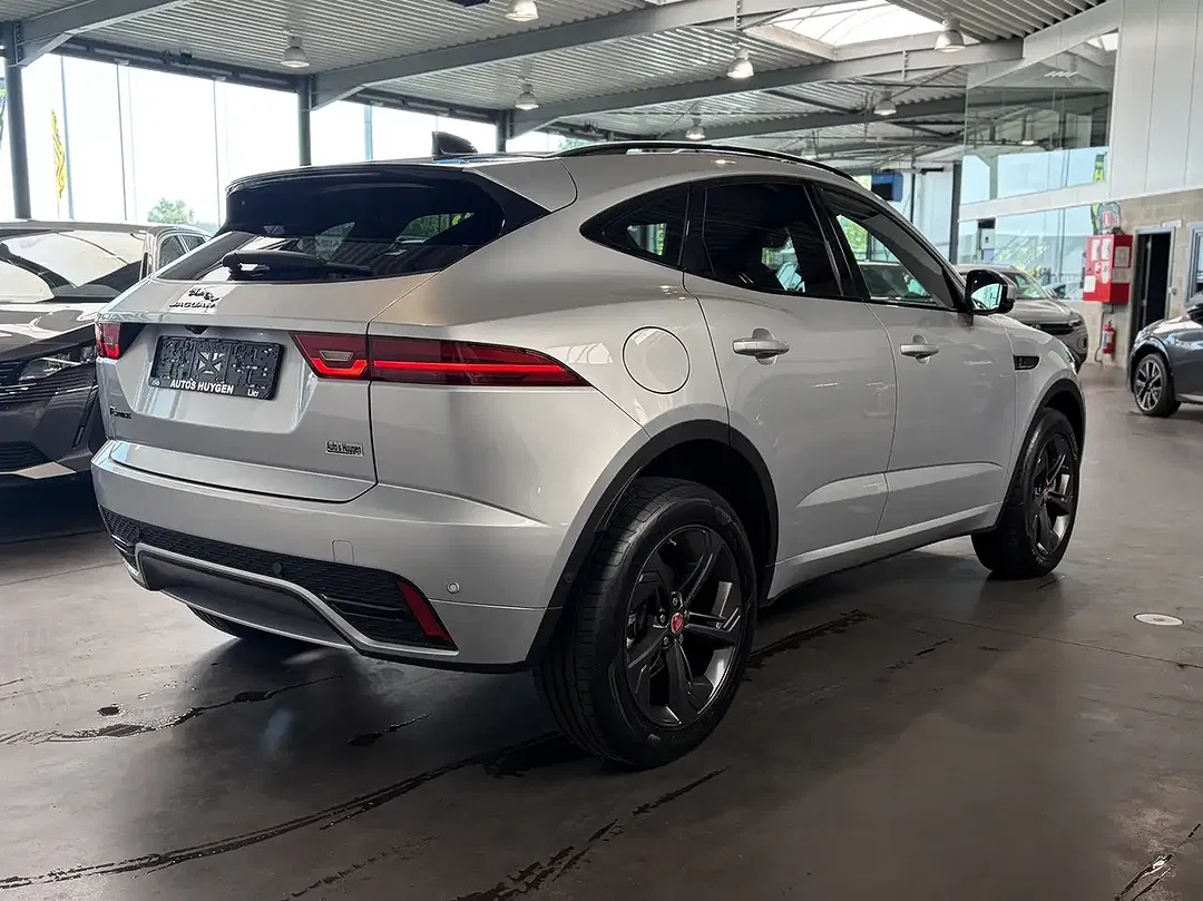 Jaguar E-Pace R-Dynamic S - Thumbnail 3