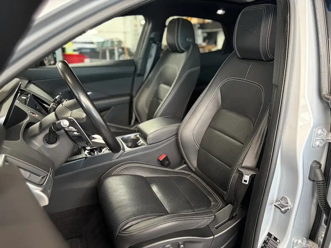 Jaguar E-Pace R-Dynamic S - Thumbnail 8