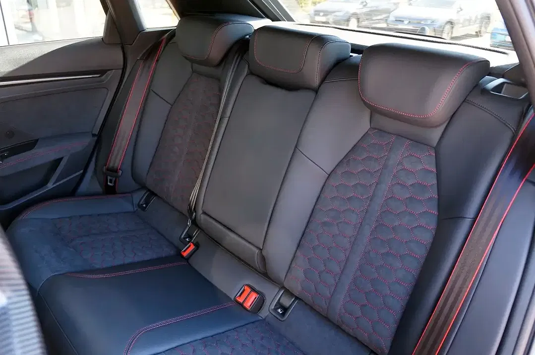 Audi RS3 Matrix LED Sportback - Thumbnail 14