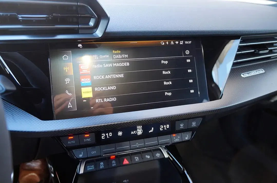 Audi RS3 Matrix LED Sportback - Thumbnail 23