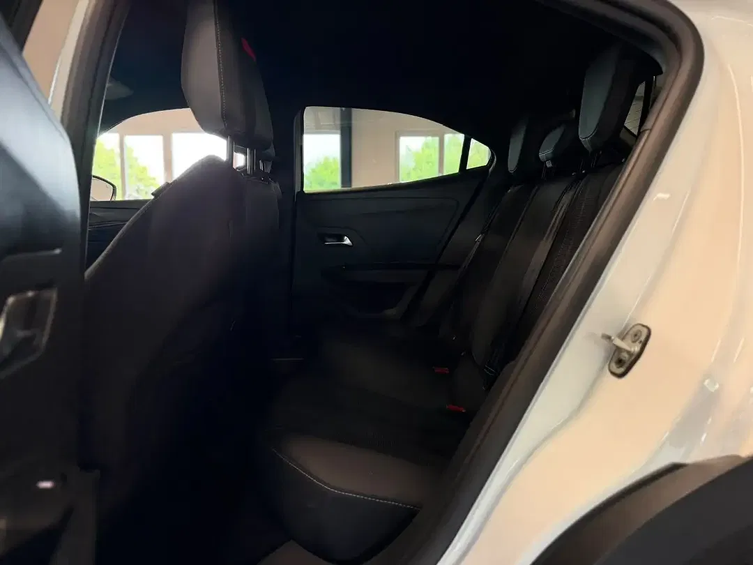 Opel Mokka-E GS Line - foto 15