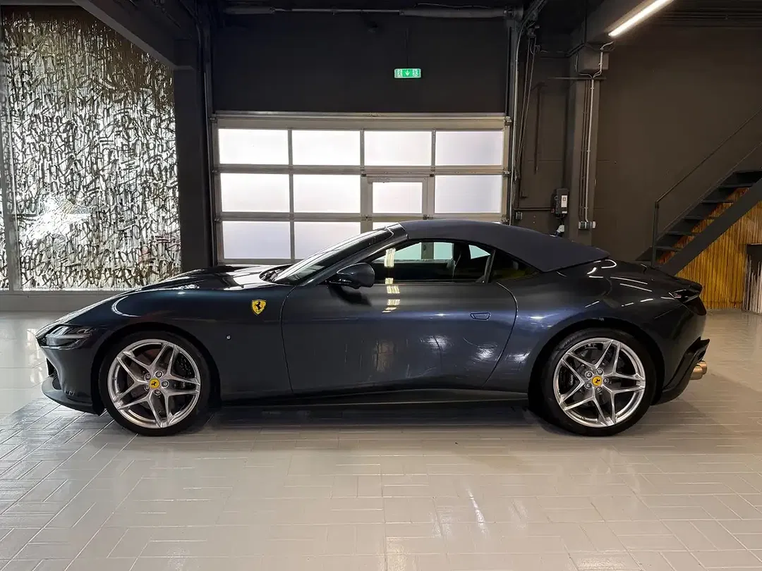 Ferrari Roma 3.9 V8 Turbo DCT Spider - Thumbnail 4