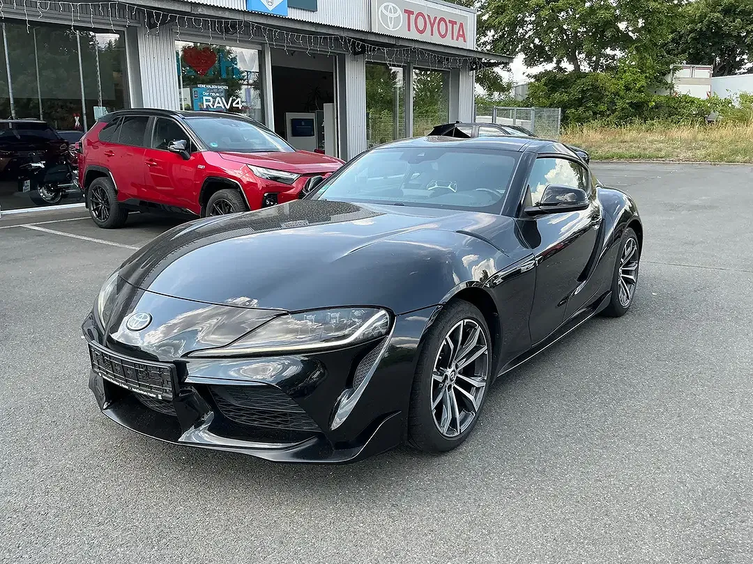Toyota Supra - foto 1