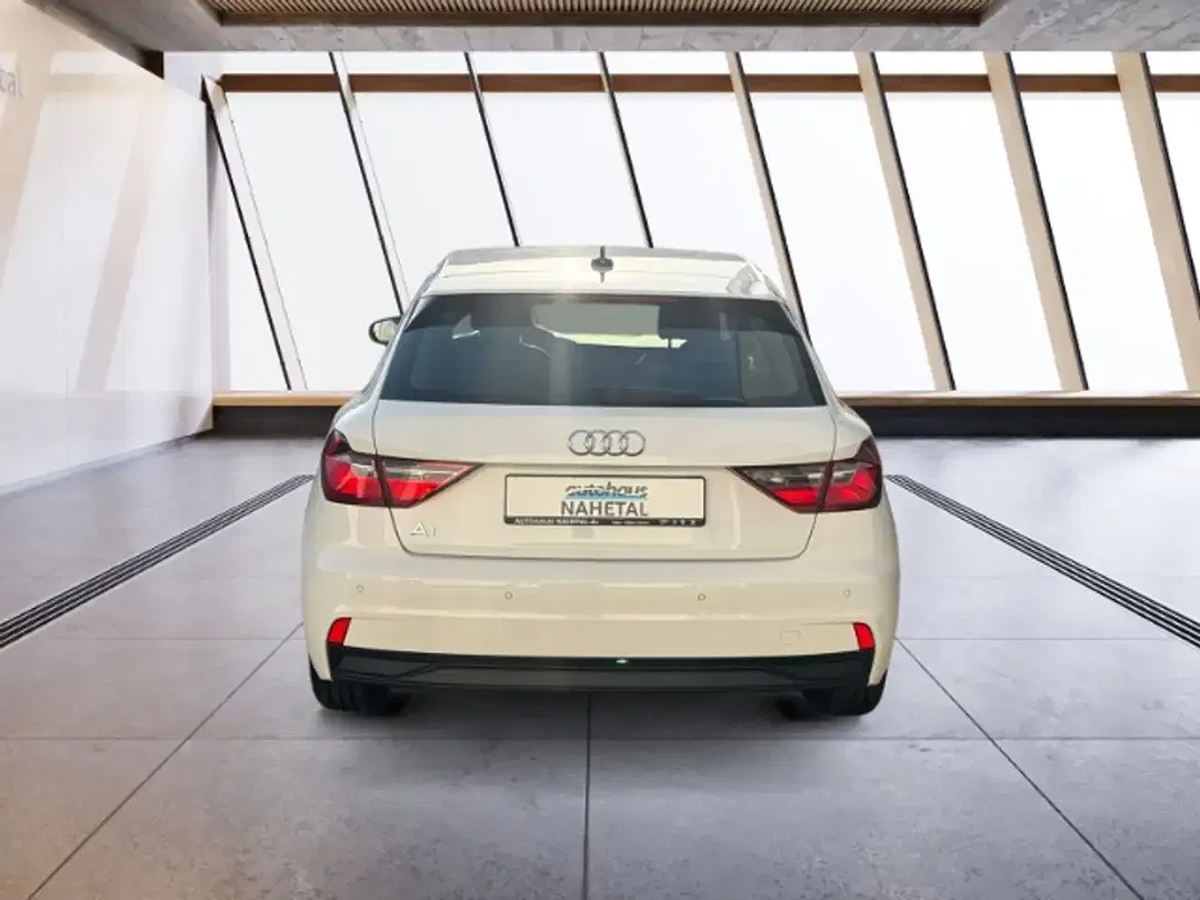 Audi A1 25 TFSI Sportback - Thumbnail 7