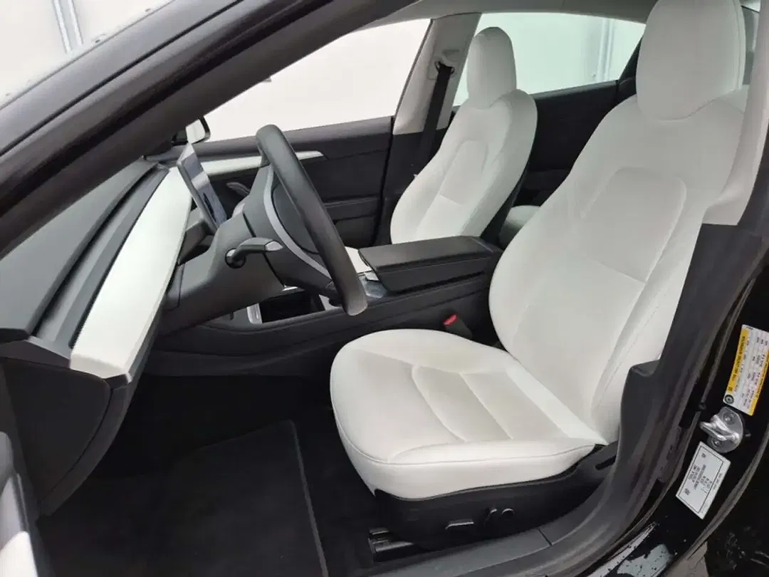 Tesla Model 3 AWD Long Range - Thumbnail 12