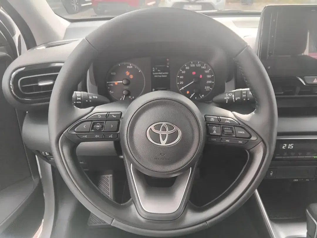 Toyota Yaris 1.5 Hybrid Business Edition - Thumbnail 16