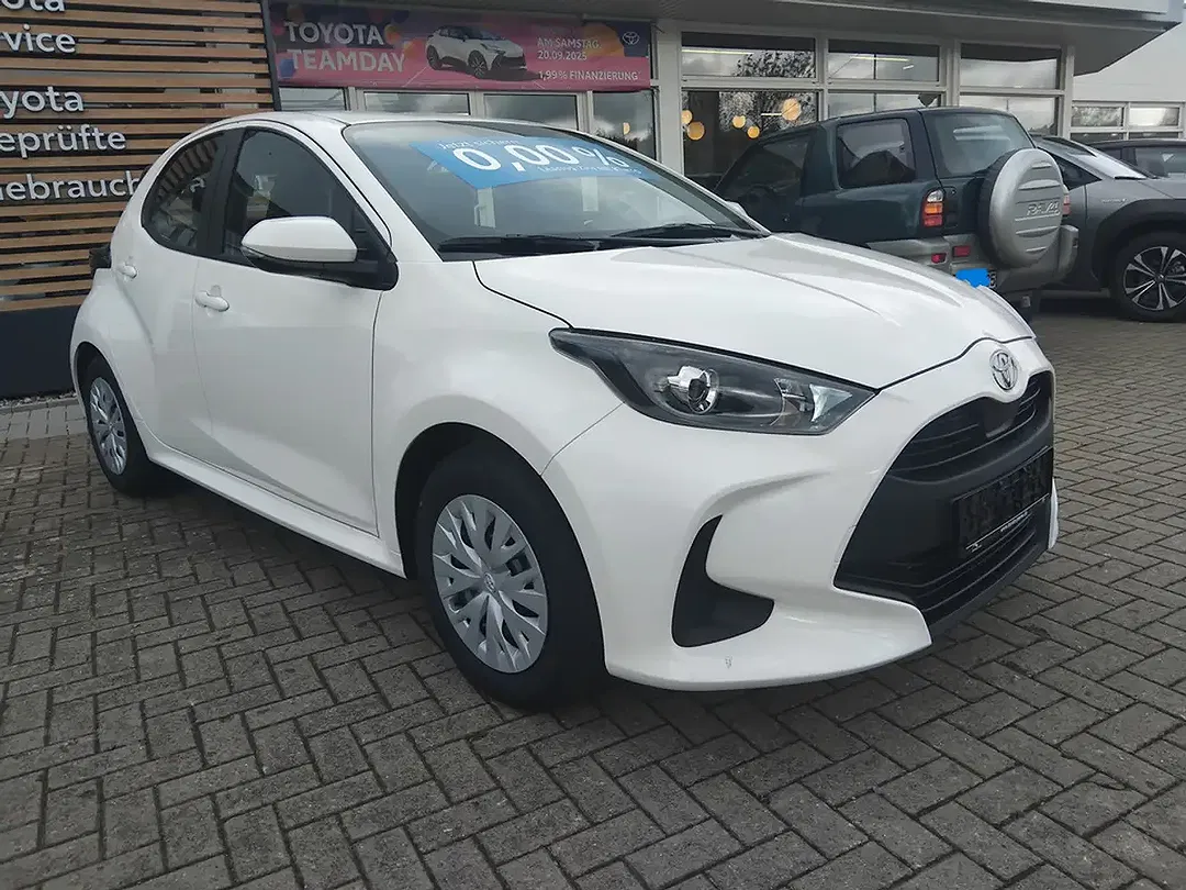Toyota Yaris 1.5 Hybrid Business Edition - foto 22